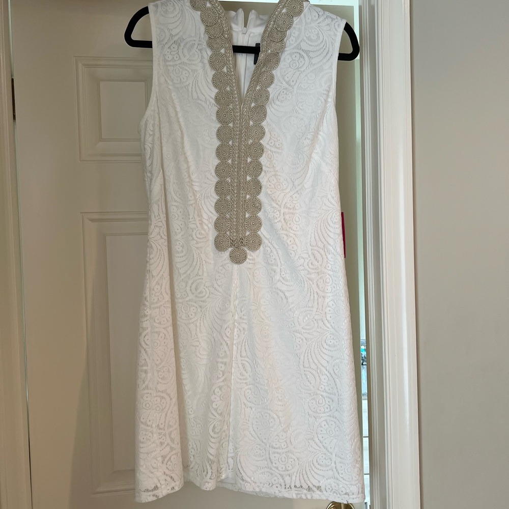 Vince Camuto White and Beige Lace Mini Dress